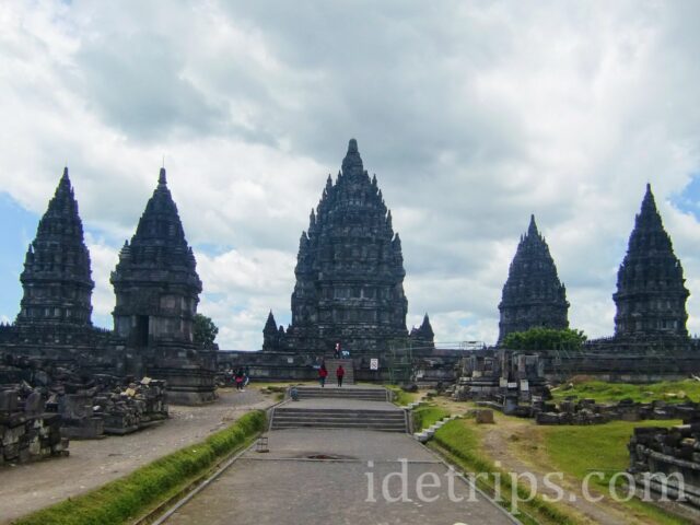 Candi Prambanan