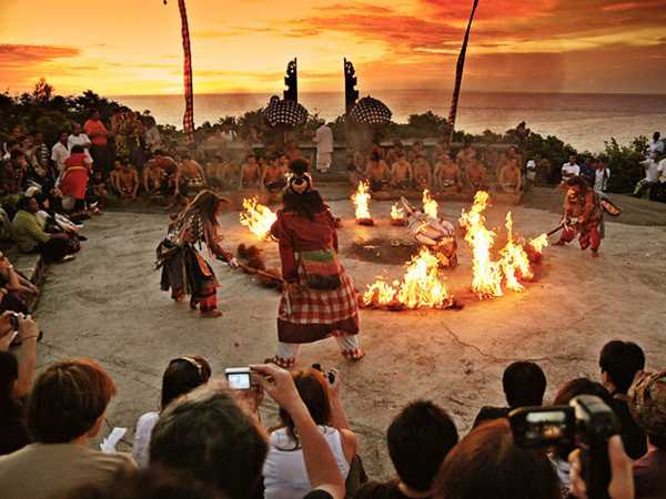 Tari Kecak Uluwatu