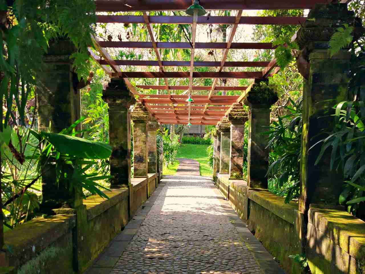 museum puri lukisan garden 