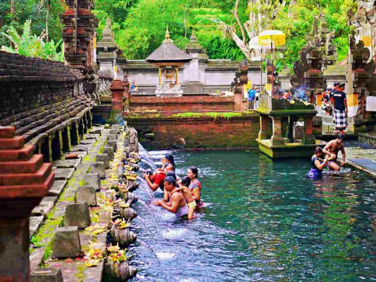 Tirta Empul Temple Tampaksiring