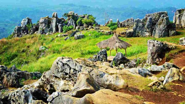 Nature and Historical Spot, Stone Garden Citatah Bandung
