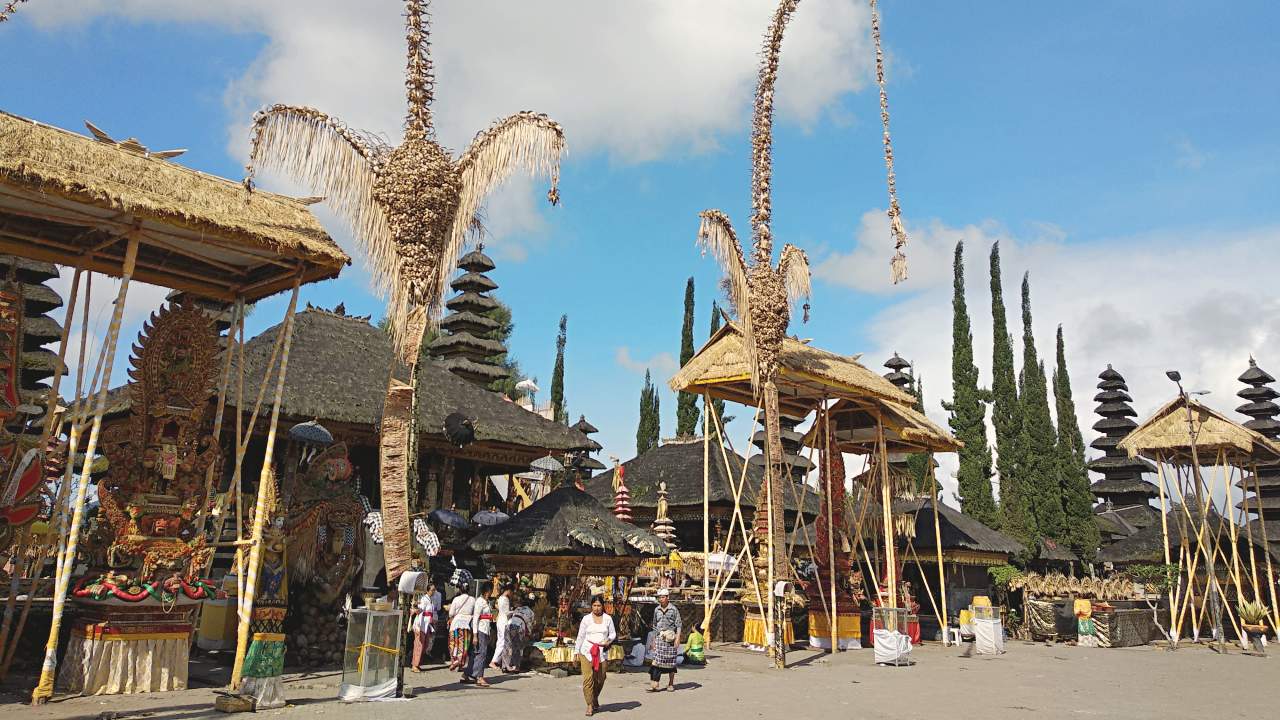 ulun danu batur temple, kintamani 