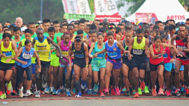Borobudur Marathon participants