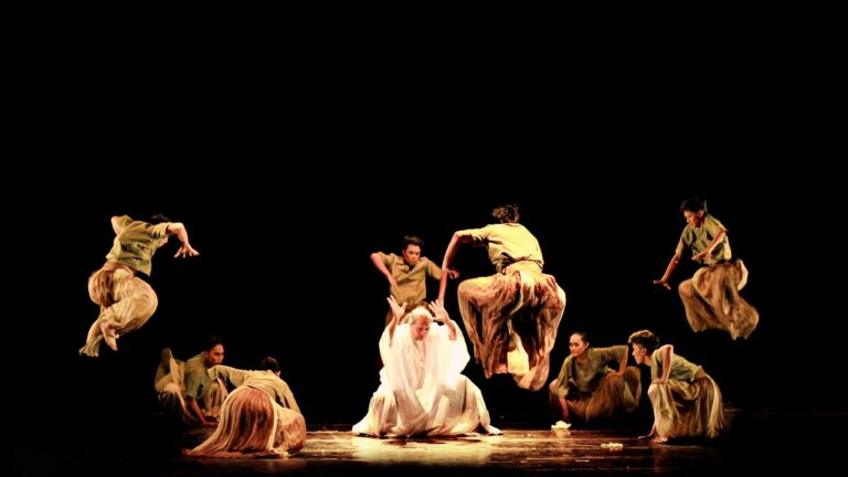 The 2014 Jogja International Street Performance