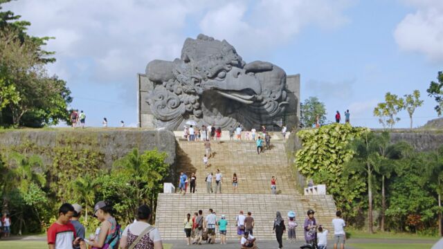 plaza garuda