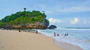 drini beach and island