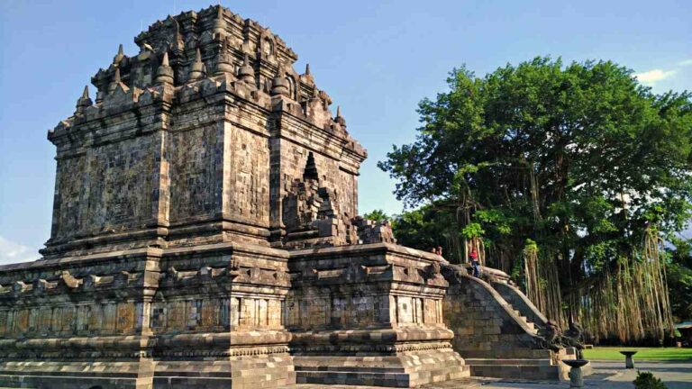 Mendut Temple Magelang