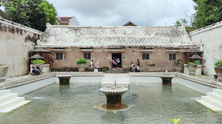 water castle pool