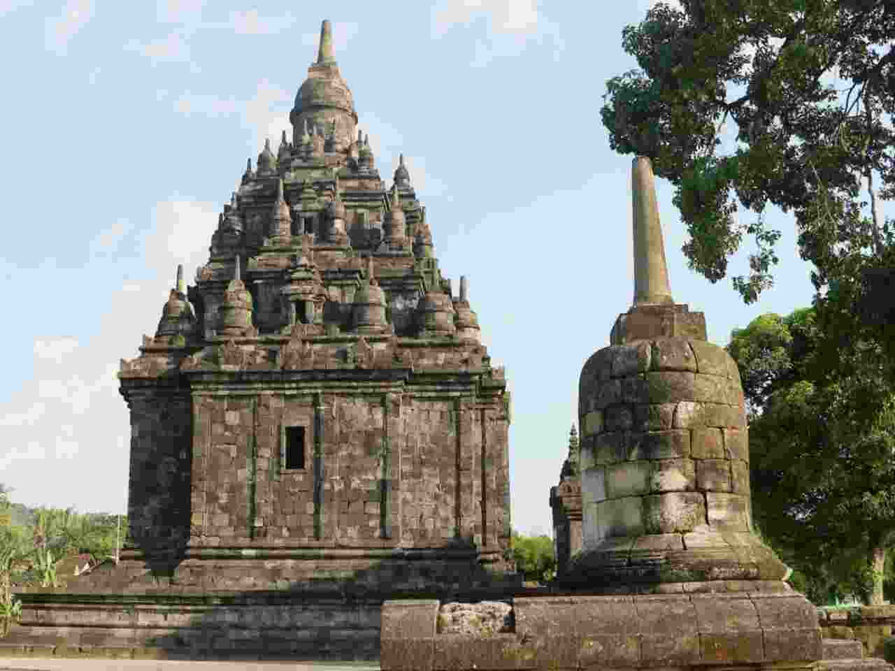 temple stupas 