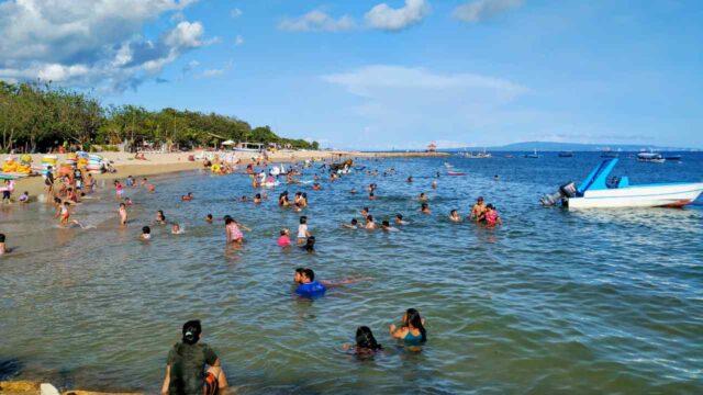 pantai mertasari