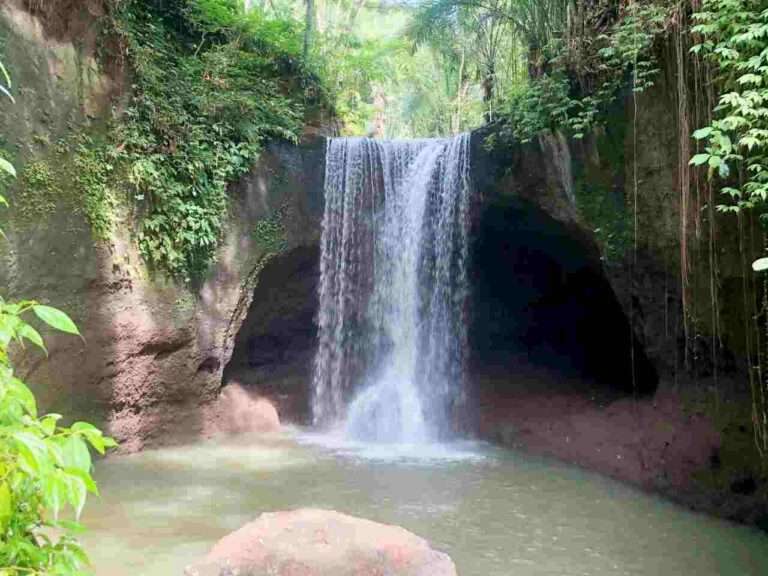 suwat waterfall