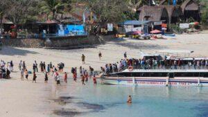 mushroom bay beach port