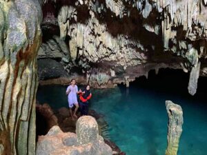 rangko cave natural pool